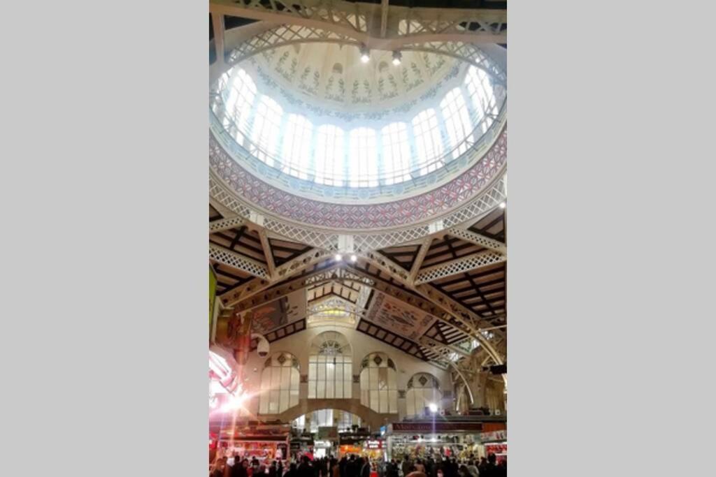 Precioso Apartamento Frente Del Mercado Central บาเลนเซีย ภายนอก รูปภาพ