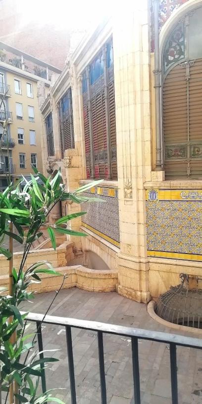 Precioso Apartamento Frente Del Mercado Central บาเลนเซีย ภายนอก รูปภาพ