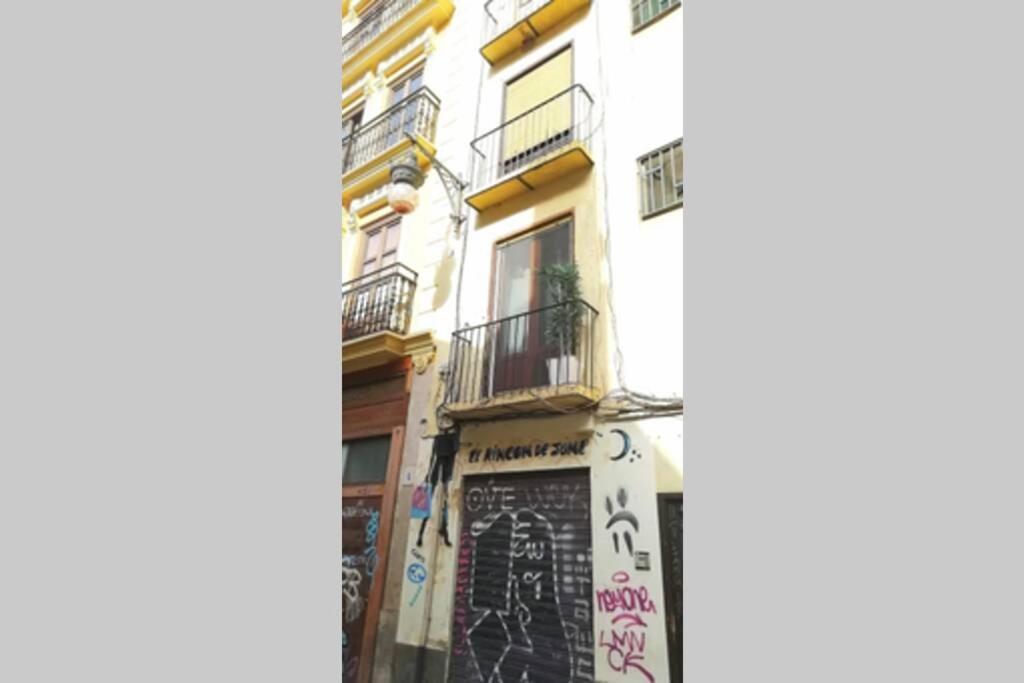 Precioso Apartamento Frente Del Mercado Central บาเลนเซีย ภายนอก รูปภาพ